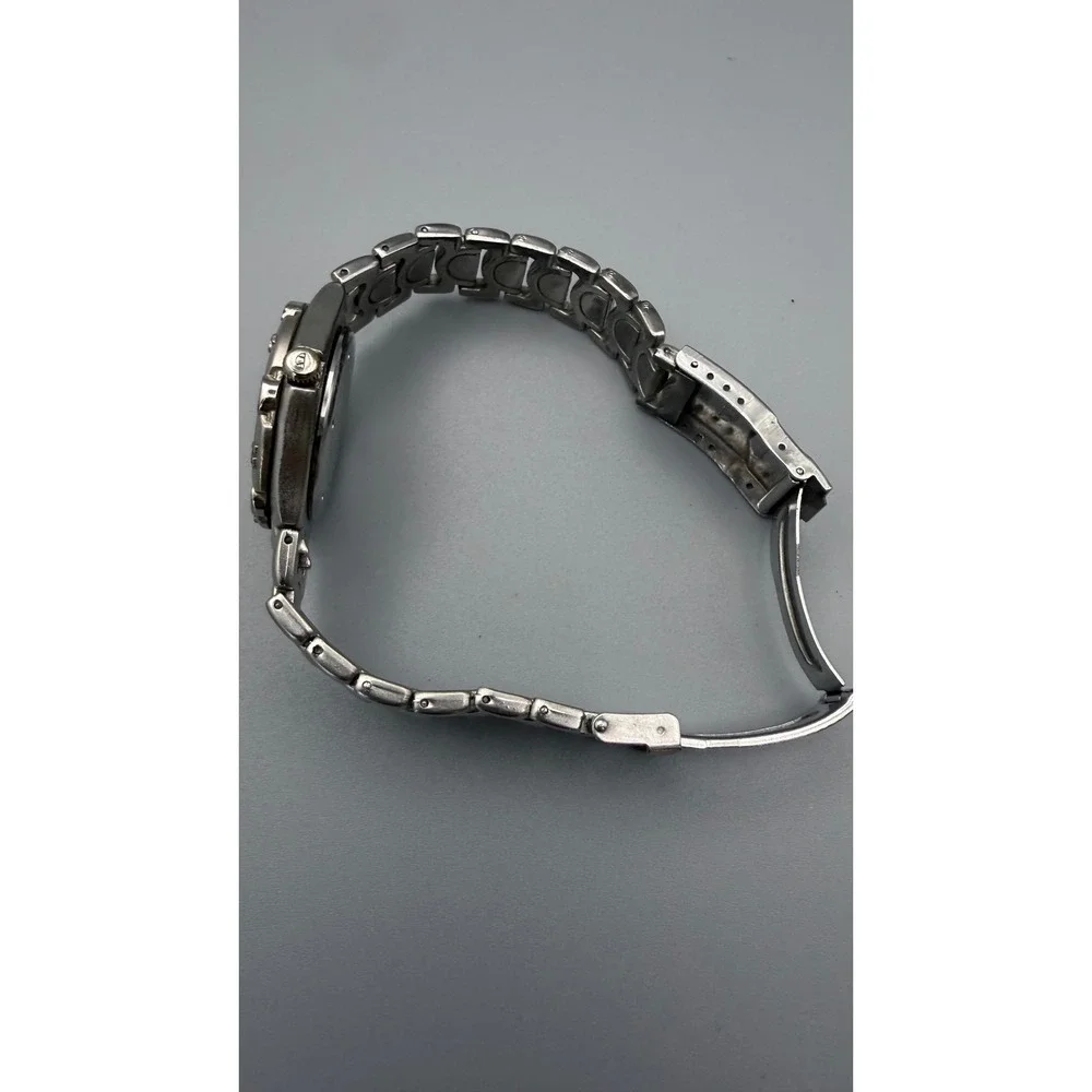 Vintage Ellesse Swiss Quartz Watch 200M Silver Tone Date Bracelet